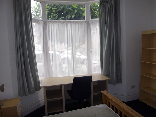 King Student Lettings - Swansea Lettings - 2 Ernald Place Room 1 (5)