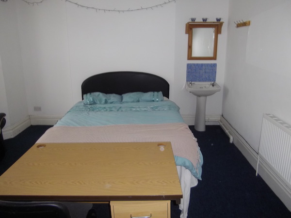 King Student Lettings - Swansea Lettings - 30 Ernald Place Room 5 (1)